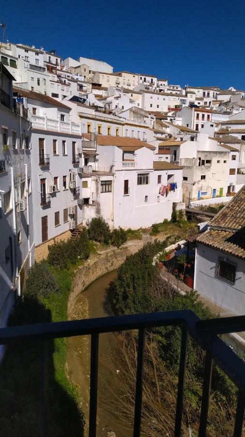 Apartamento con vistas al rio Setenil De Las Bodegas Exterior foto