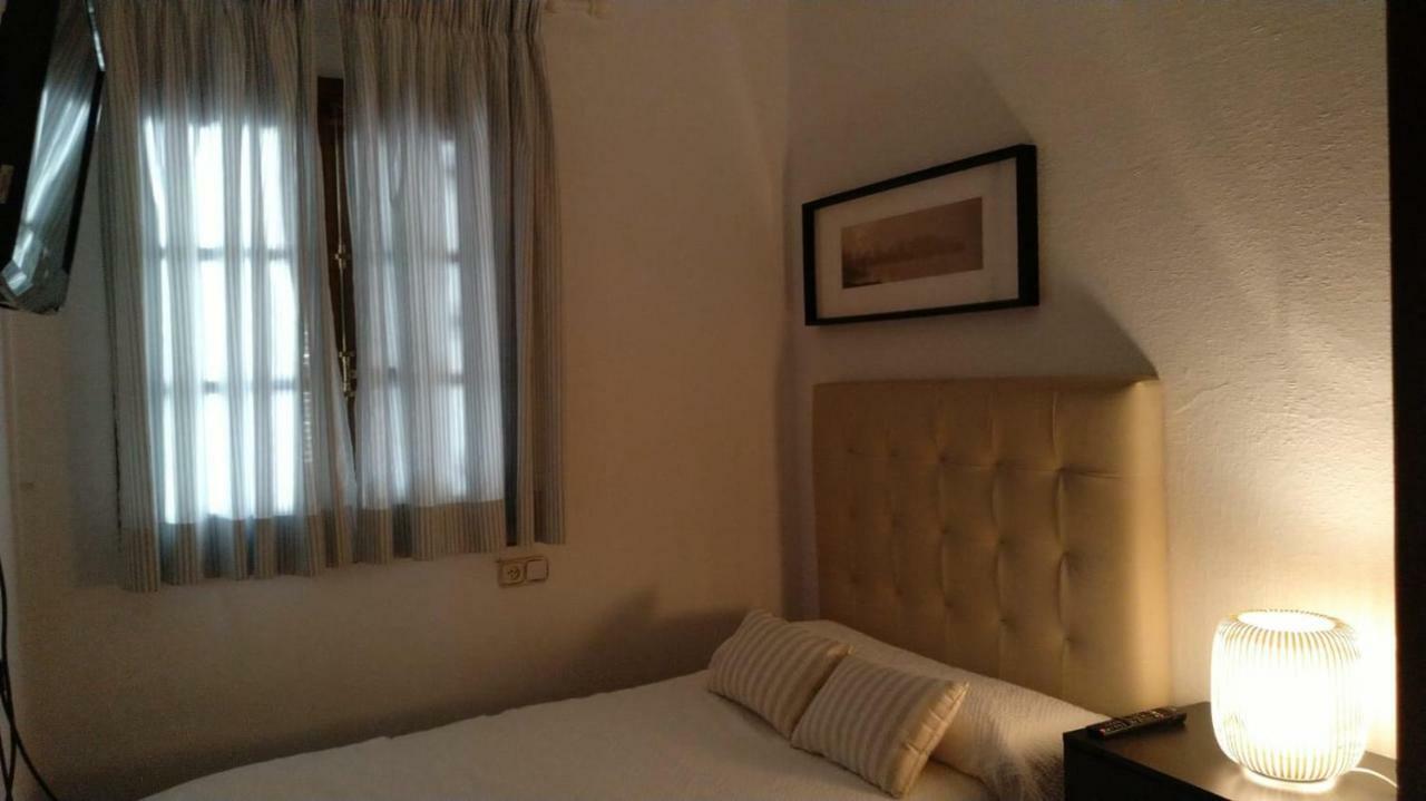 Apartamento con vistas al rio Setenil De Las Bodegas Exterior foto